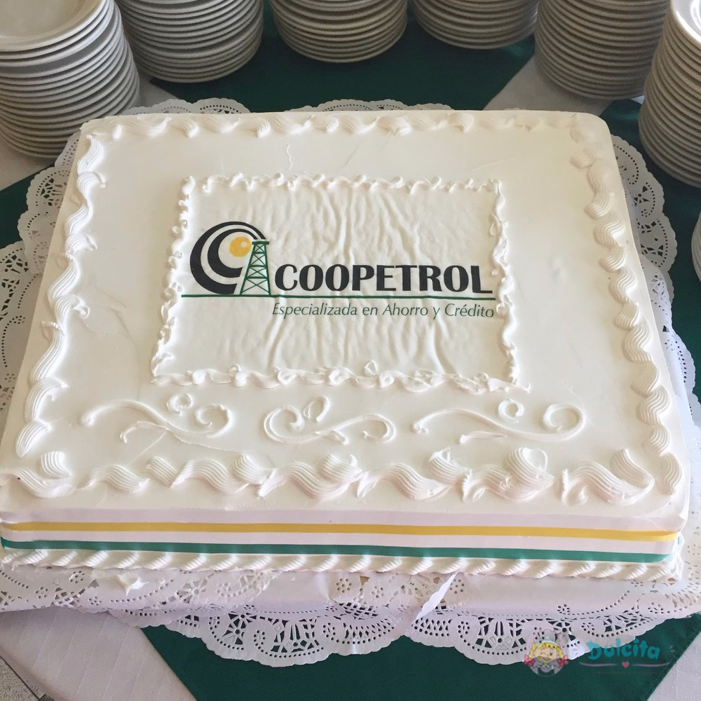 Torta institucional con logo de empresa en Bogotá — Pastelería Dulcita